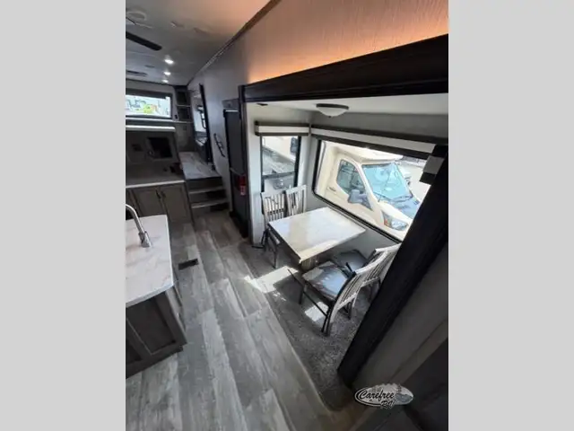 2021 Forest River RV Sandpiper 391FLRB - Photo 8