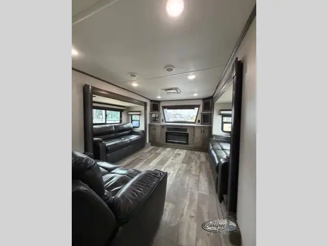 2021 Forest River RV Sandpiper 391FLRB - Photo 9
