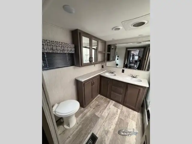 2021 Forest River RV Sandpiper 391FLRB - Photo 13
