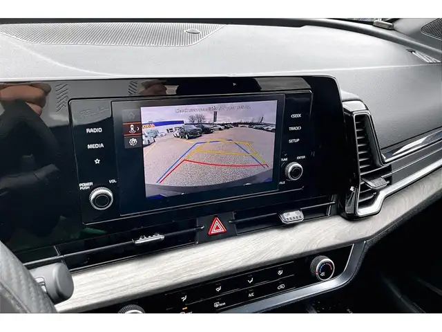 2024 Kia Sportage AWD | LEATHER | BLIND SPOT | CAMERA | - Photo 6