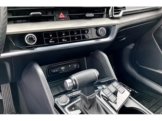 2024 Kia Sportage AWD | LEATHER | BLIND SPOT | CAMERA | - Photo 16