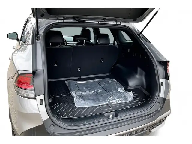 2024 Kia Sportage AWD | LEATHER | BLIND SPOT | CAMERA | - Photo 22