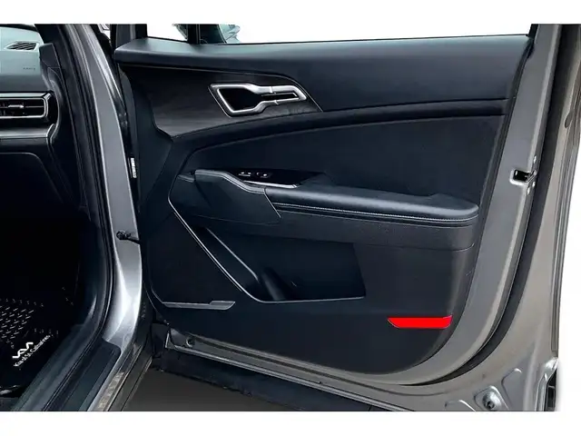 2024 Kia Sportage AWD | LEATHER | BLIND SPOT | CAMERA | - Photo 25