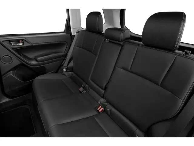 2016 Subaru Forester 2.5i Limited Package - Photo 9