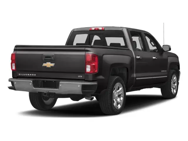 2018 Chevrolet Silverado 1500 - Photo 2