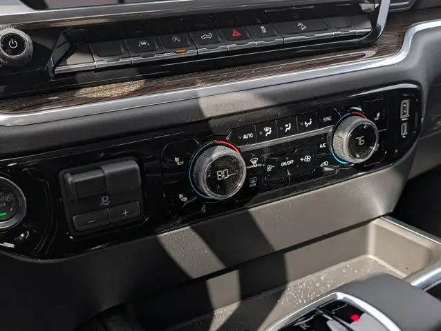 2026 Chevrolet Silverado 1500 RST- Trailering Pkg - Convenience - Photo 28