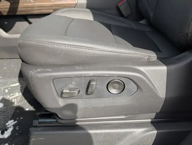 2026 Chevrolet Silverado 1500 RST- Trailering Pkg - Convenience - Photo 33