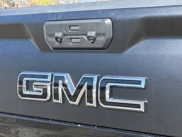 2026 GMC Sierra 1500 AT4- Technology Pkg - Power Sunroof - Photo 15