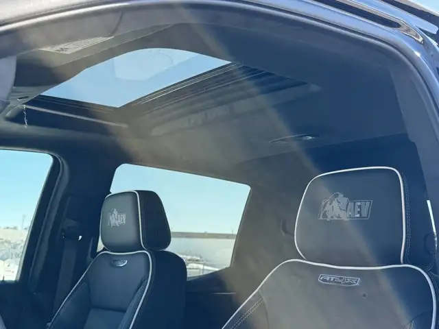 2026 GMC Sierra 1500 AT4- Technology Pkg - Power Sunroof - Photo 25