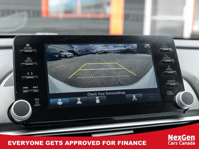 2021 Honda Accord Sedan EX-L / LEATHER/ SUNROOF - Photo 11