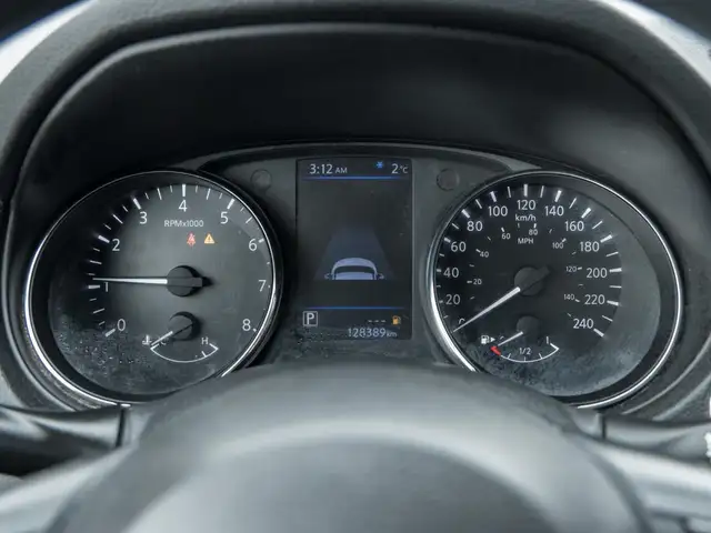 2020 Nissan Rogue SV ALLWHEEL DRIVE/ PANORAMIC ROOF/ BAKCUP CAME - Photo 9