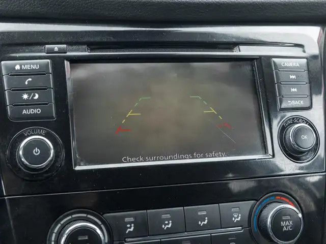 2020 Nissan Rogue SV ALLWHEEL DRIVE/ PANORAMIC ROOF/ BAKCUP CAME - Photo 11