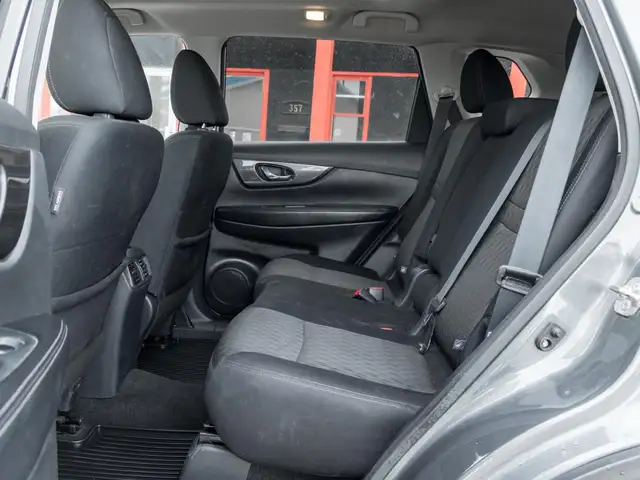 2020 Nissan Rogue SV ALLWHEEL DRIVE/ PANORAMIC ROOF/ BAKCUP CAME - Photo 20