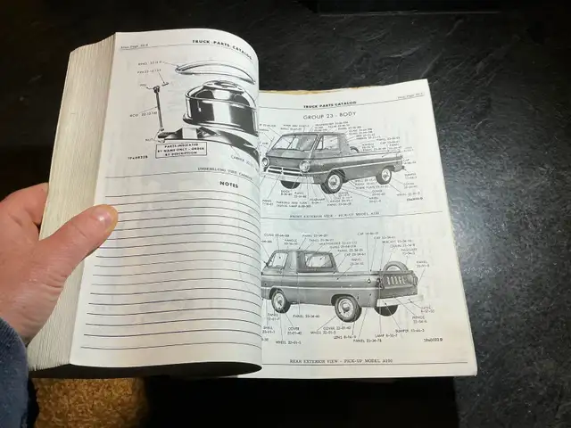 1969-1971 Dodge & Fargo Truck Parts Book Van A100 A108 D100 D200 - Photo 2
