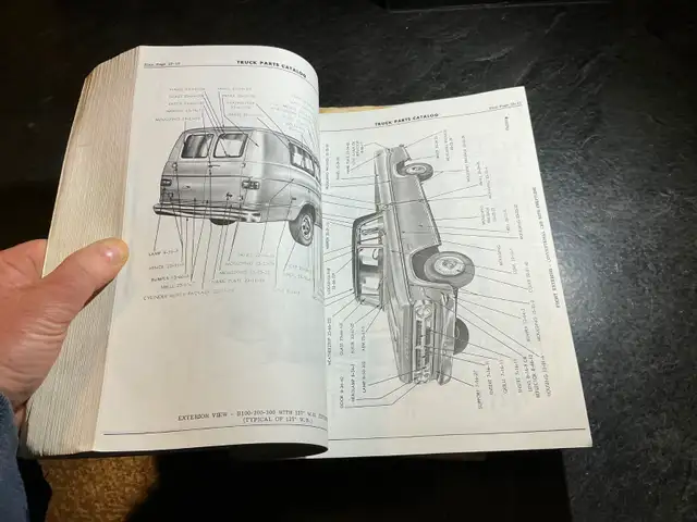 1969-1971 Dodge & Fargo Truck Parts Book Van A100 A108 D100 D200 - Photo 4
