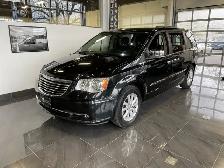 2016 Chrysler Town & Country Limitée