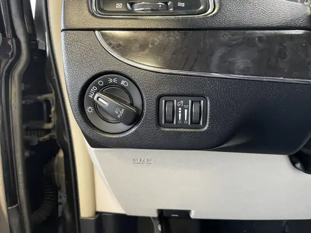 2016 Chrysler Town & Country Limitée - Photo 21