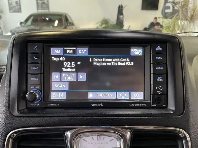 2016 Chrysler Town & Country Limitée - Photo 23