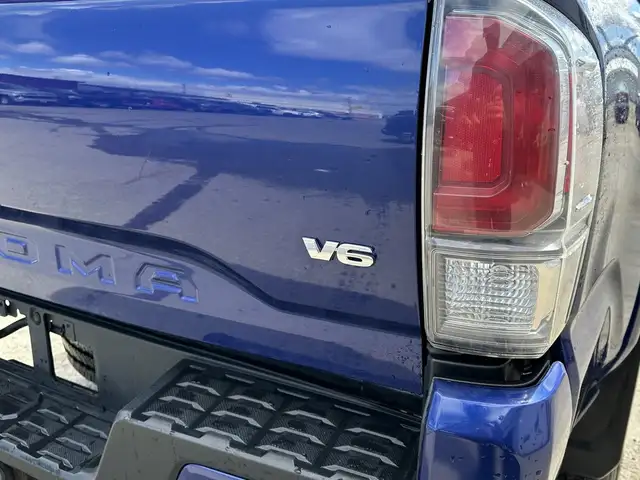 2023 Toyota Tacoma - Photo 9