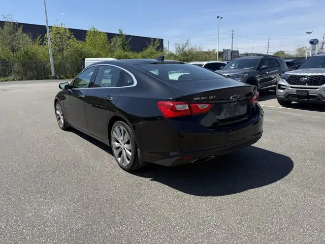 2017 Chevrolet Malibu Premier - Photo 4
