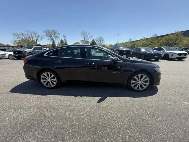 2017 Chevrolet Malibu Premier - Photo 7