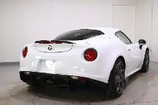 2015 Alfa Romeo 4C | LOW MILEAGE | RED LEATHER SEATS - Photo 6