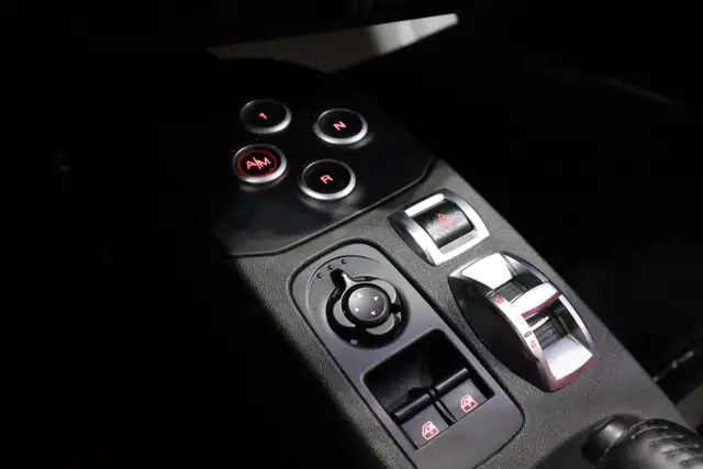 2015 Alfa Romeo 4C | LOW MILEAGE | RED LEATHER SEATS - Photo 20