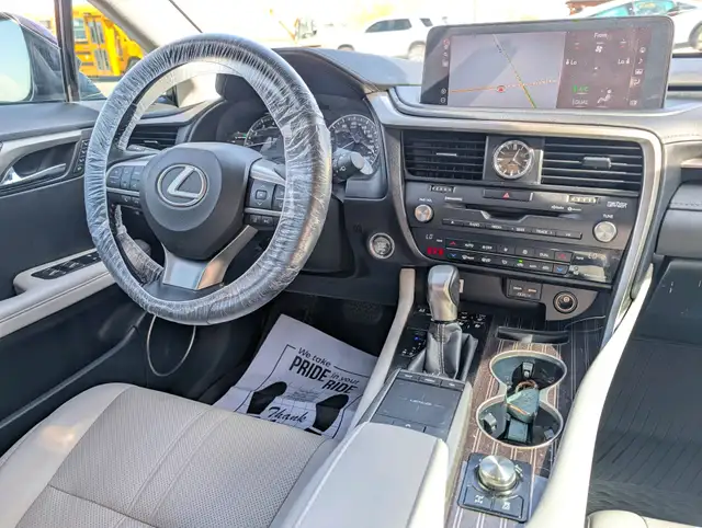 2021 Lexus RX 350 Executive Package AWD | Sun-roof! | Lane-assis - Photo 18