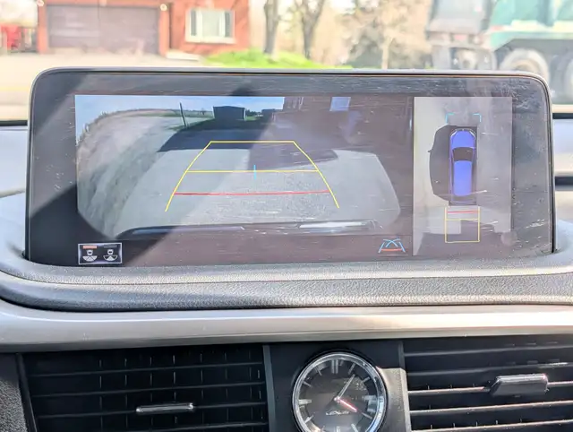 2021 Lexus RX 350 Executive Package AWD | Sun-roof! | Lane-assis - Photo 21