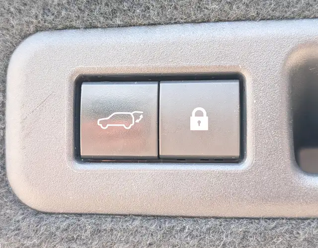 2021 Lexus RX 350 Executive Package AWD | Sun-roof! | Lane-assis - Photo 28
