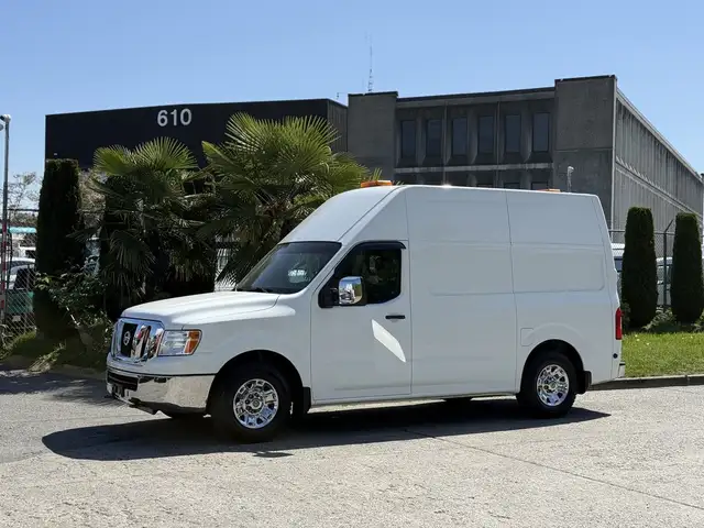 2013 Nissan NV3500 V6 High Roof Service Van - Photo 5