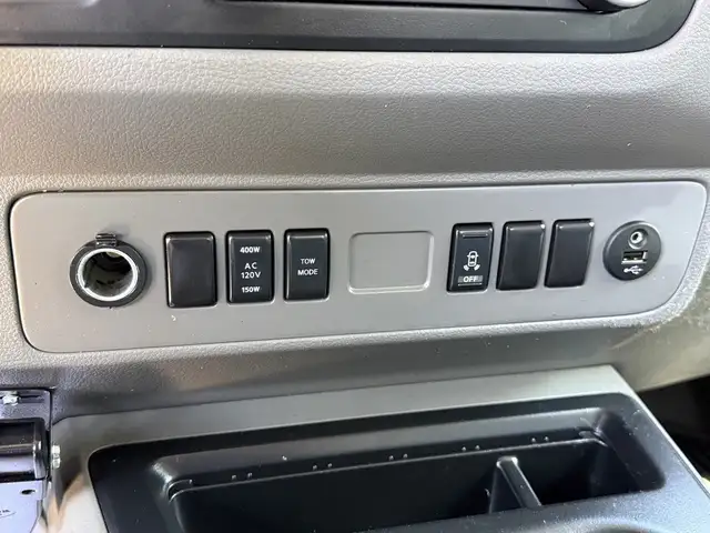 2013 Nissan NV3500 V6 High Roof Service Van - Photo 35