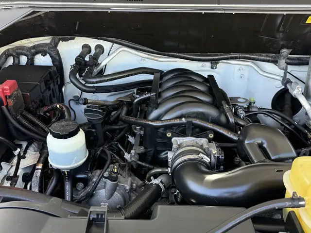 2013 Nissan NV3500 V6 High Roof Service Van - Photo 52