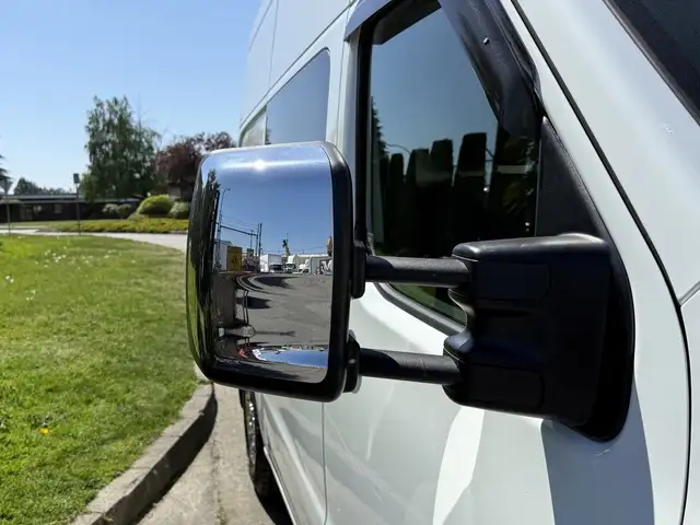 2013 Nissan NV3500 V6 High Roof Service Van - Photo 65