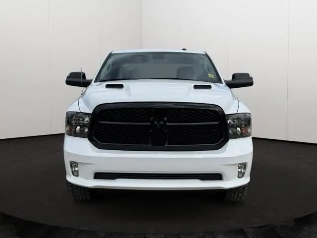2022 Ram 1500 Classic Express | Remote Start | Heated Seats - Photo 7