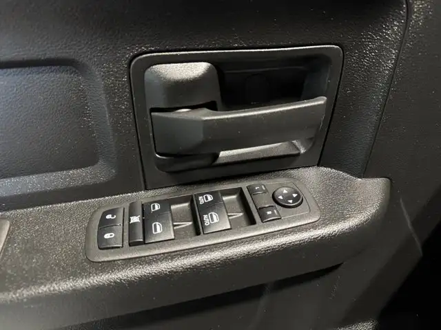 2022 Ram 1500 Classic Express | Remote Start | Heated Seats - Photo 12