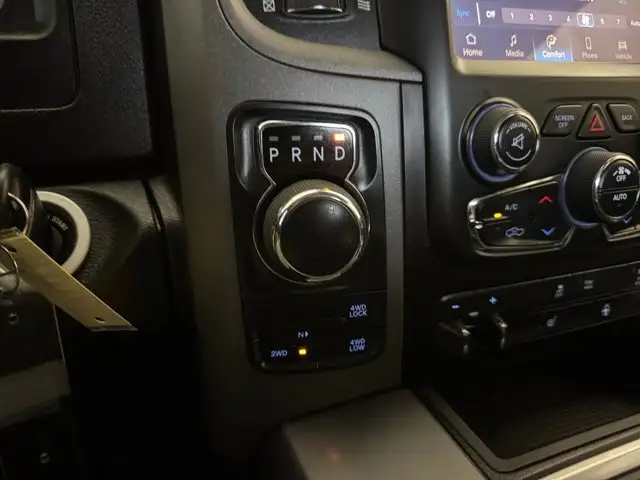 2022 Ram 1500 Classic Express | Remote Start | Heated Seats - Photo 15