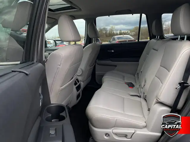 2019 Honda Pilot EX L - Photo 17