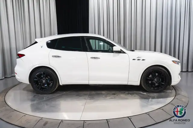 2023 Maserati Levante - Photo 6