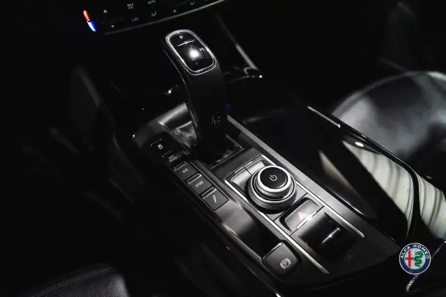 2023 Maserati Levante - Photo 17
