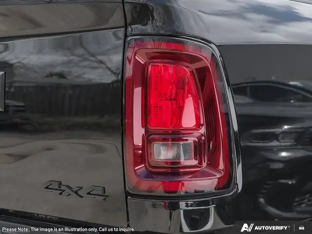 2026 Ram 2500 Black Express - Photo 12