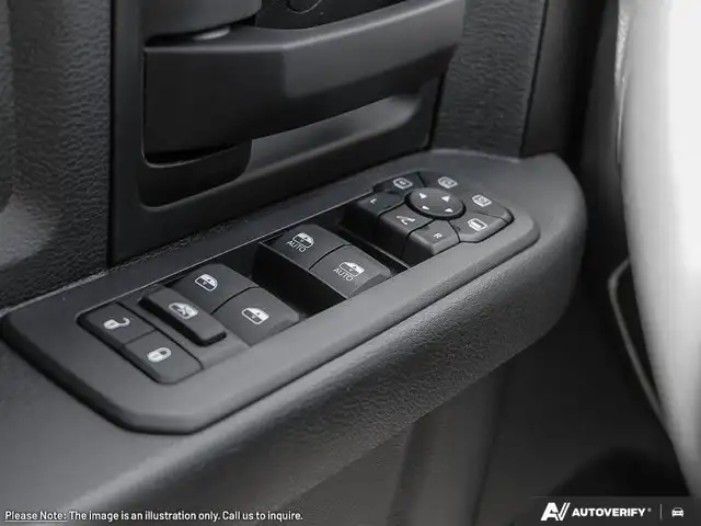 2026 Ram 2500 Black Express - Photo 17