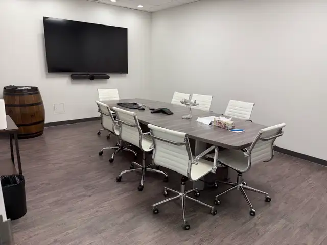 Cleaning Services - Office and Commercial - Photo 3