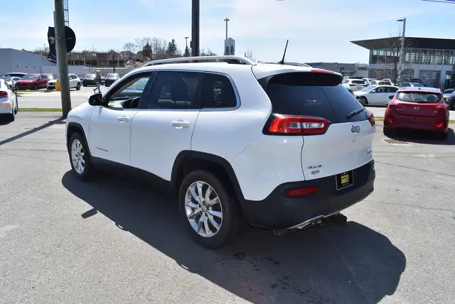 2016 Jeep Cherokee LIMITED - Photo 3