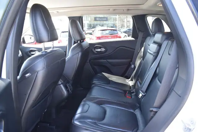 2016 Jeep Cherokee LIMITED - Photo 8