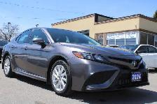 2024 Toyota Camry SE Auto