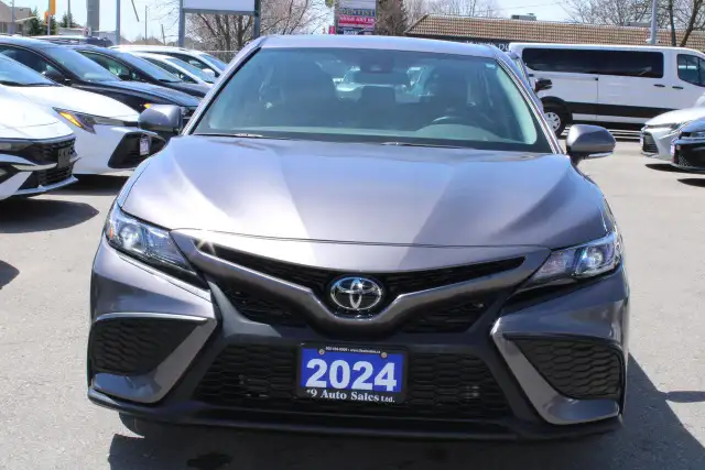 2024 Toyota Camry SE Auto - Photo 4