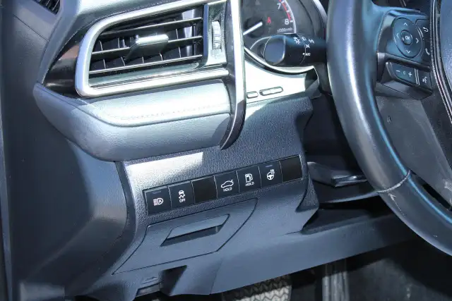 2024 Toyota Camry SE Auto - Photo 18
