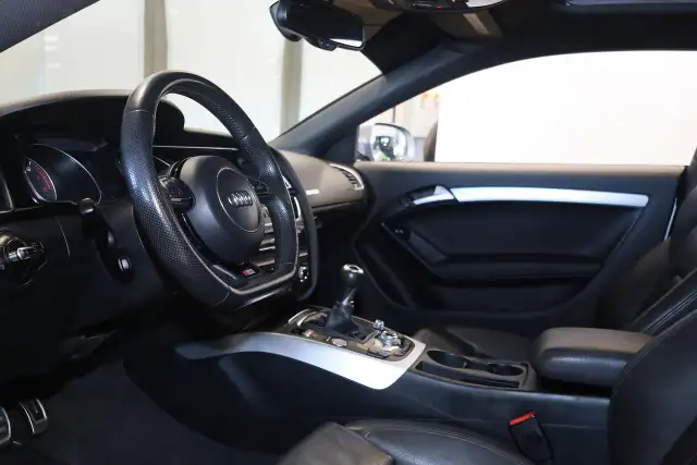 2015 Audi A5 Progressiv - 6SPD MANUAL|SUNROOF|NAVI|CAMERA - Photo 7
