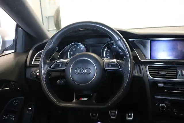 2015 Audi A5 Progressiv - 6SPD MANUAL|SUNROOF|NAVI|CAMERA - Photo 12